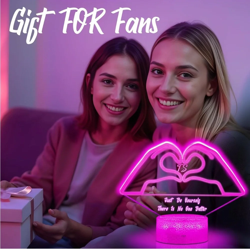 LED Taylor Swift Heart Hands Neon Light color changing NWT